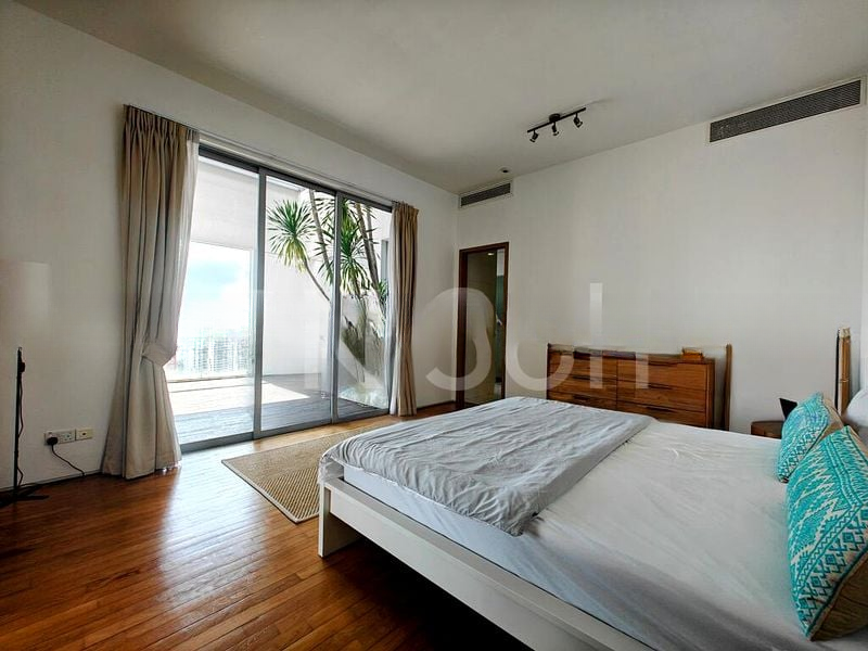 LEONIE HILL RESIDENCES 8