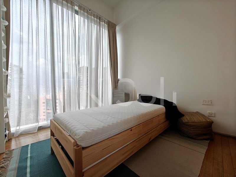 LEONIE HILL RESIDENCES 10