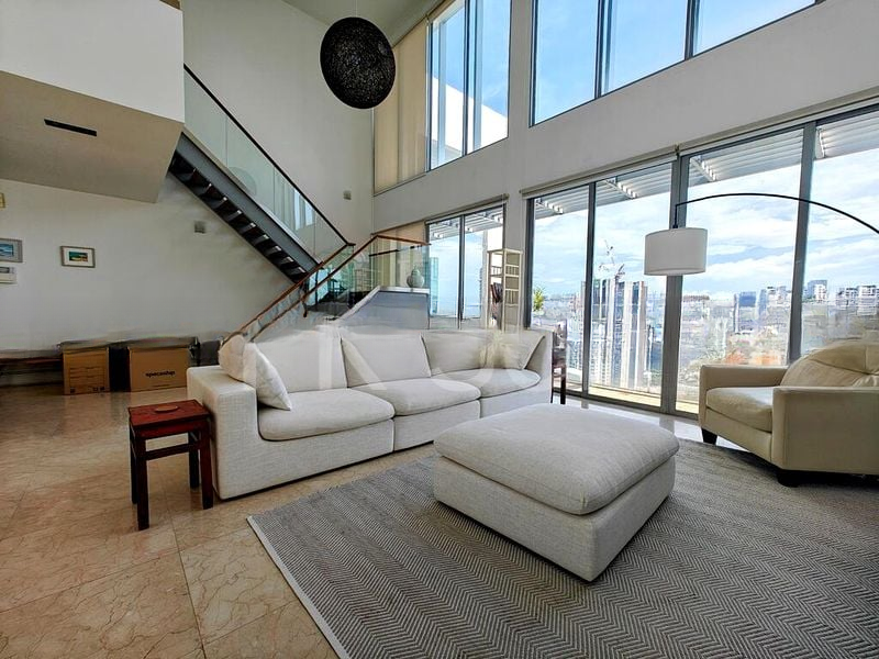 LEONIE HILL RESIDENCES 15