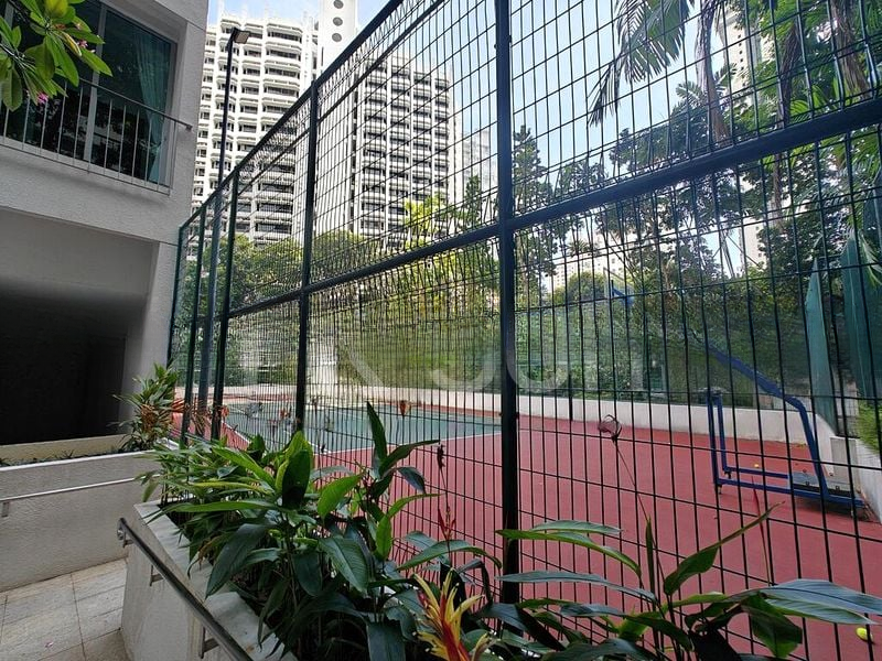 LEONIE HILL RESIDENCES 13