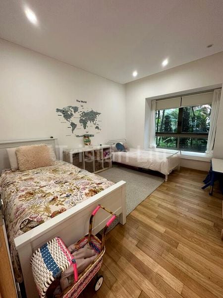 BISHOPSGATE RESIDENCES 11