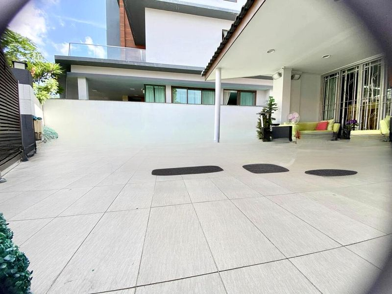 THE MINT RESIDENCES 3