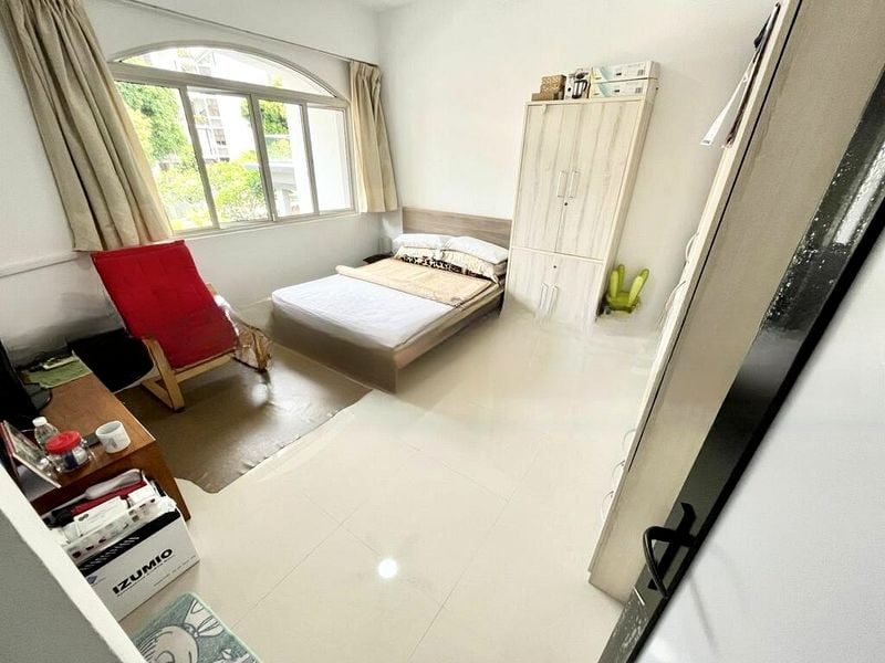 THE MINT RESIDENCES 8