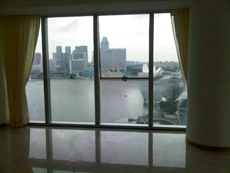MARINA BAY RESIDENCES 2