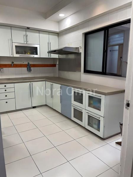 KENSINGTON PARK CONDOMINIUM 15