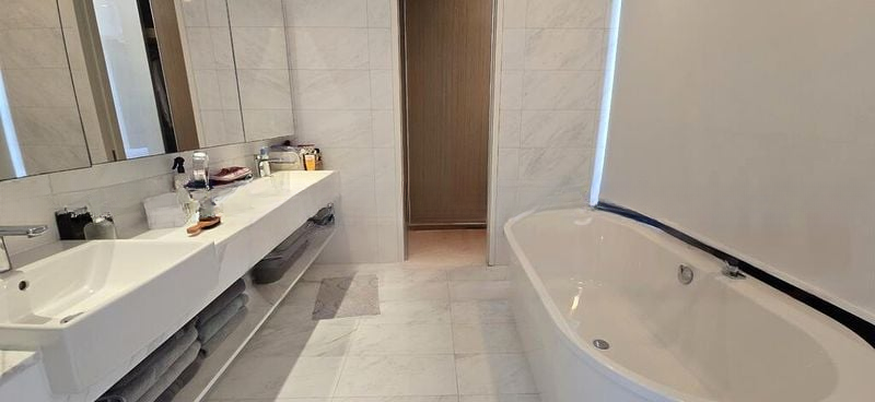 THE COAST AT SENTOSA COVE 13