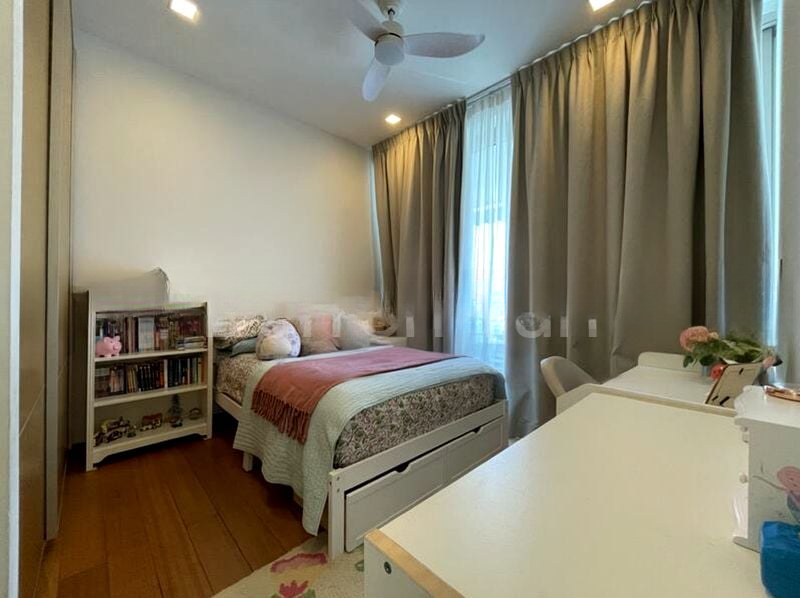 THE COAST AT SENTOSA COVE 13