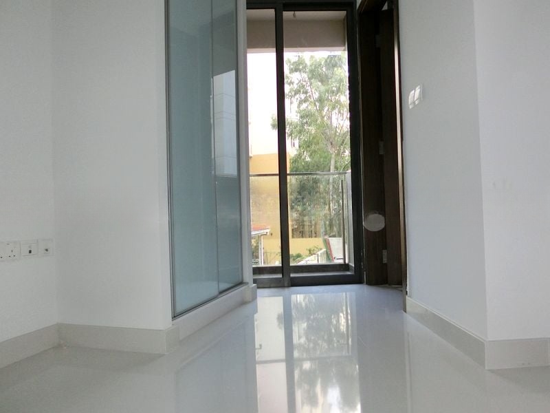 SMART SUITES 9