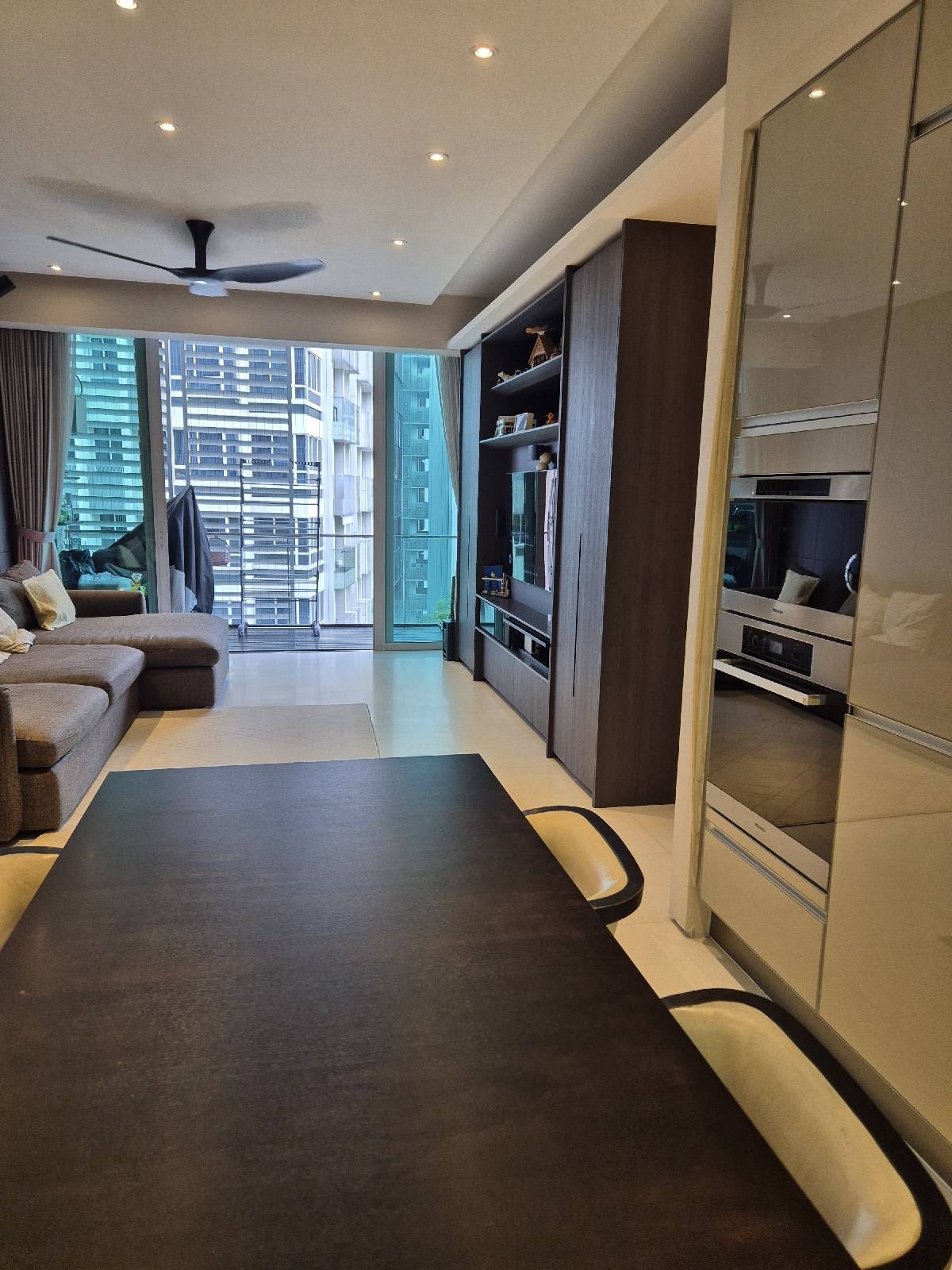 THE VERMONT ON CAIRNHILL 5