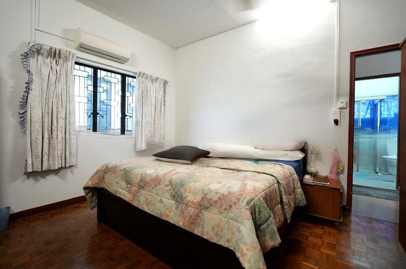 SPRING PARK ESTATE 4