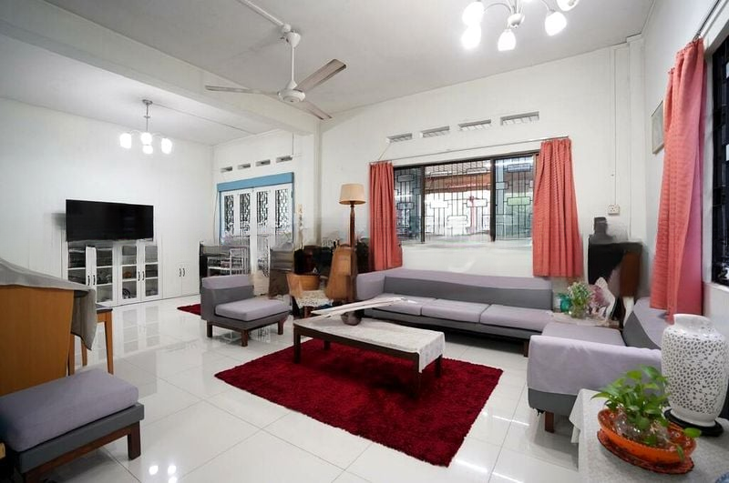 SPRING PARK ESTATE 9