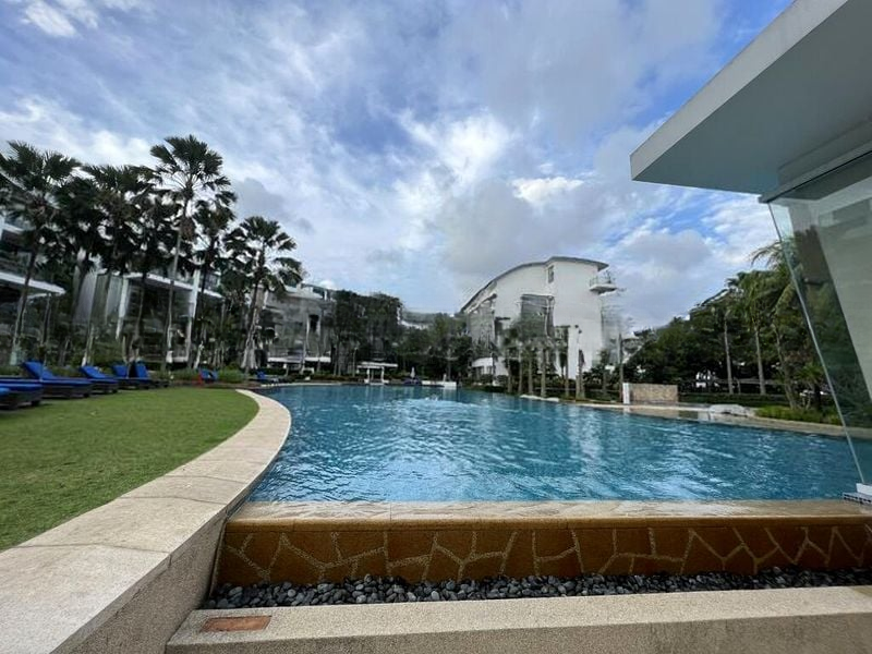 MARINA COLLECTION 12