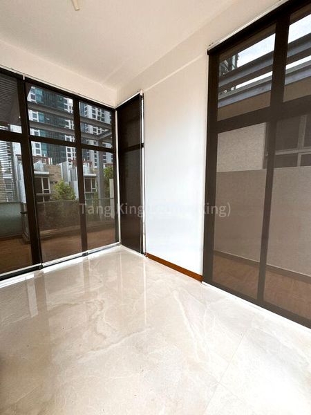 WESTCOVE CONDOMINIUM 11