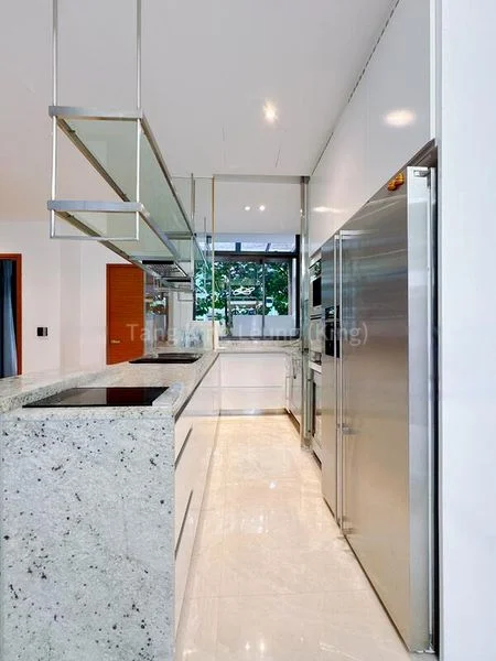 WESTCOVE CONDOMINIUM 12