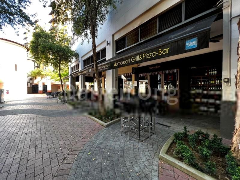 THE PIER AT ROBERTSON 13