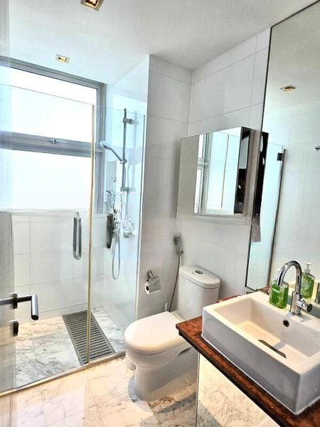 BELMOND GREEN 2