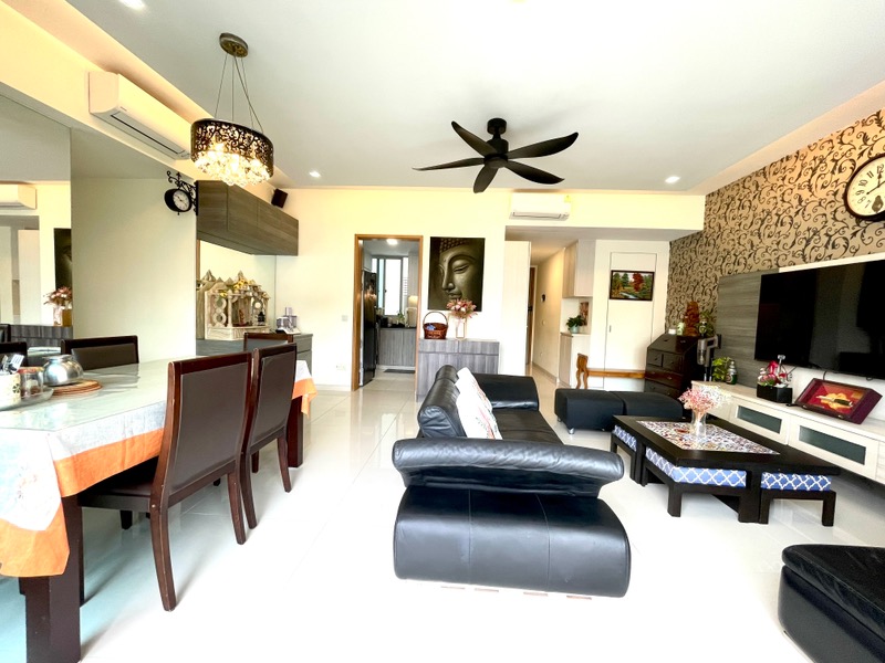 THE METROPOLITAN CONDOMINIUM 42