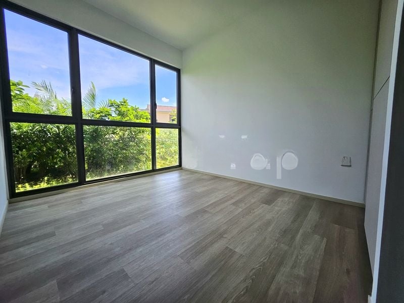 THE WATERGARDENS AT CANBERRA 2