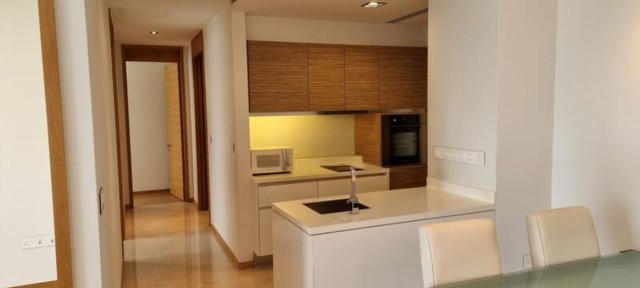 CONCOURSE SKYLINE 11