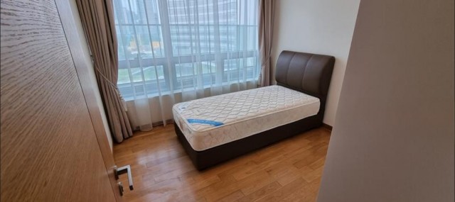 CONCOURSE SKYLINE 16