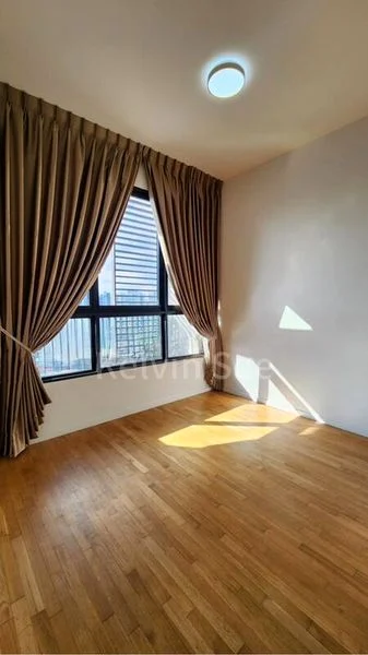 AVENUE SOUTH RESIDENCE 8