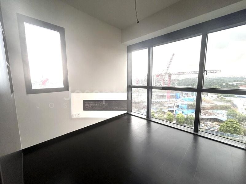 THE LINQ @ BEAUTY WORLD 5