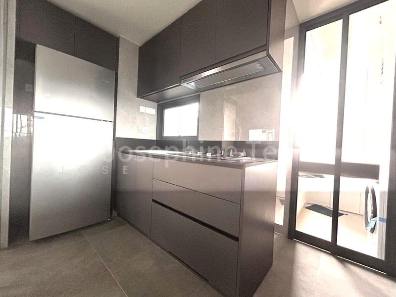 THE LINQ @ BEAUTY WORLD 7