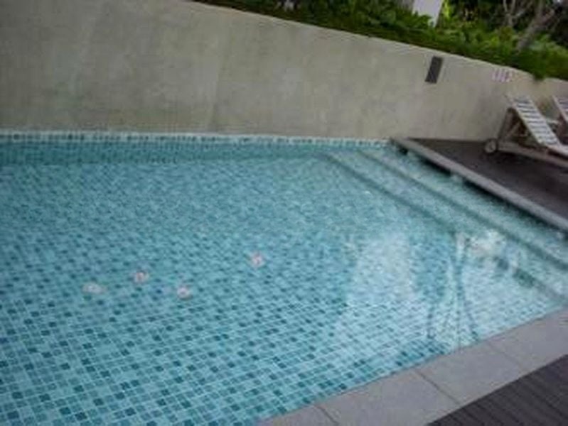 THE MARQ ON PATERSON HILL 7