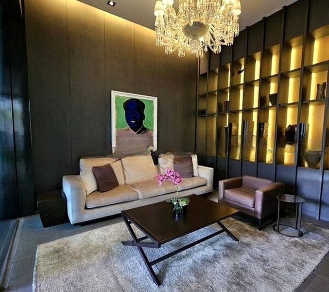 THE MARQ ON PATERSON HILL 12