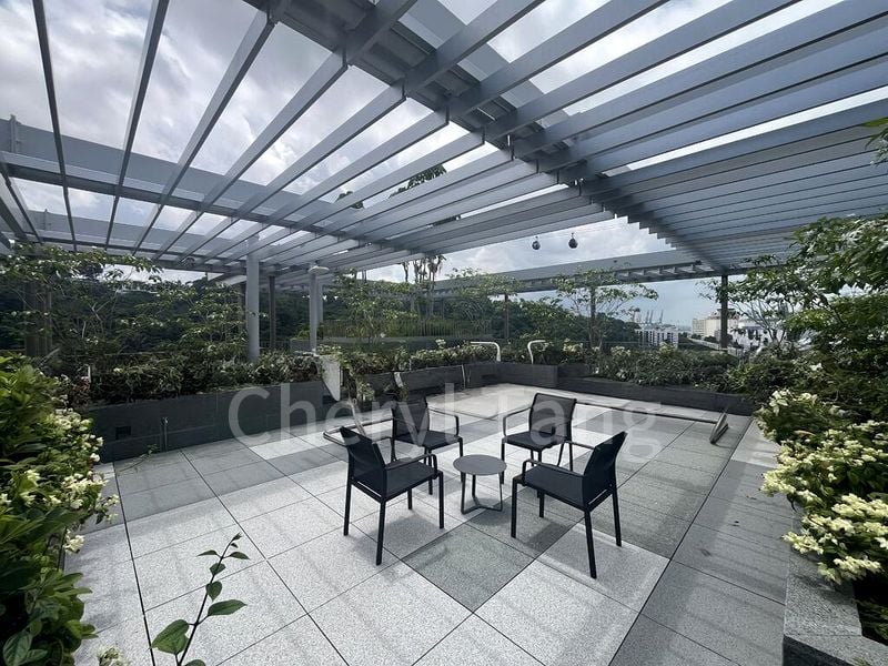 THE REEF AT KING'S DOCK 7