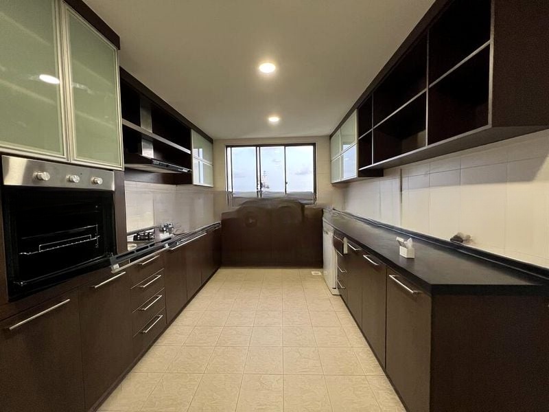 FONTANA HEIGHTS 5