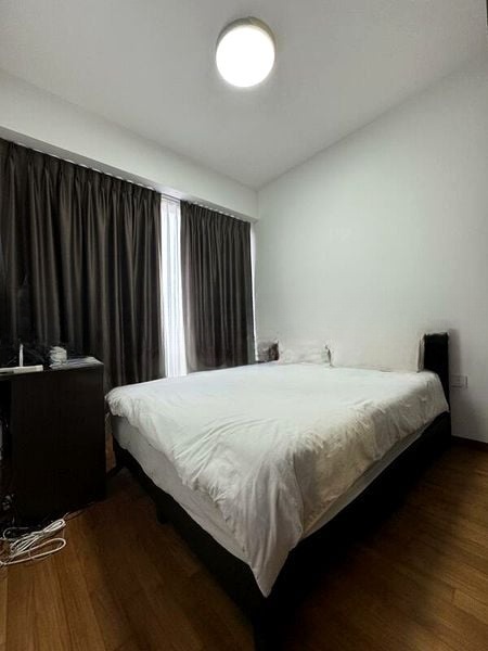 STIRLING RESIDENCES 4