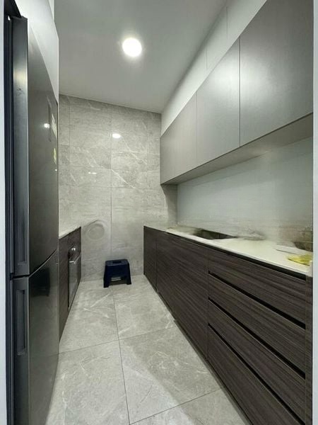 STIRLING RESIDENCES 6