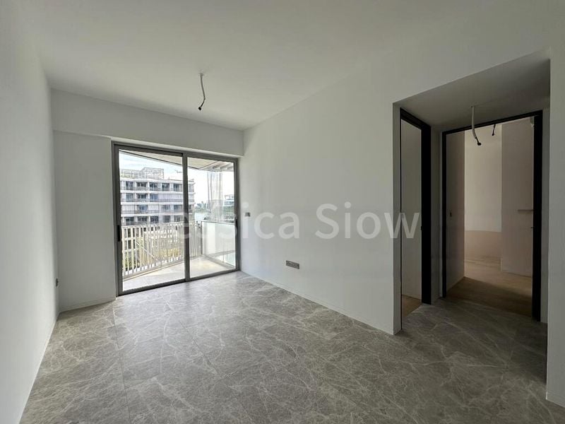 THE REEF AT KING'S DOCK 2