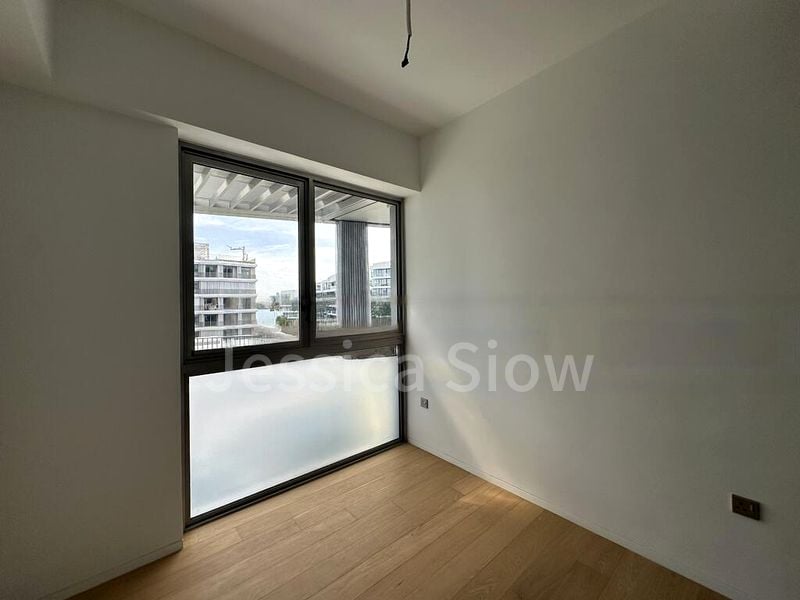 THE REEF AT KING'S DOCK 7