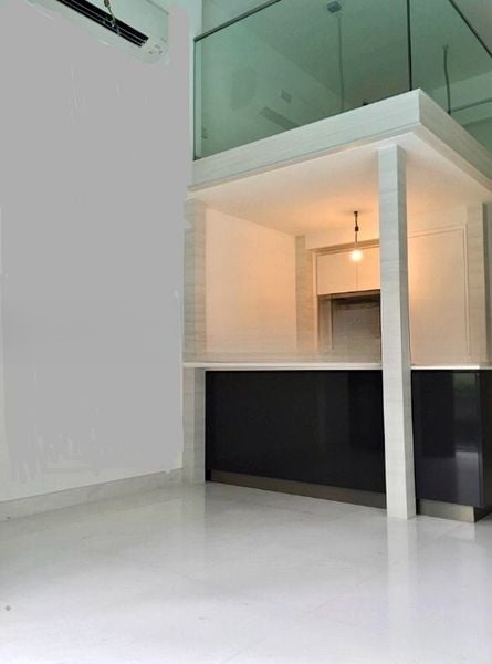 UP@ROBERTSON QUAY 11