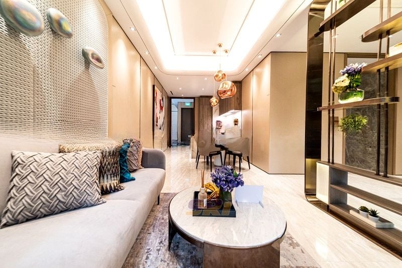 CANNINGHILL PIERS 10