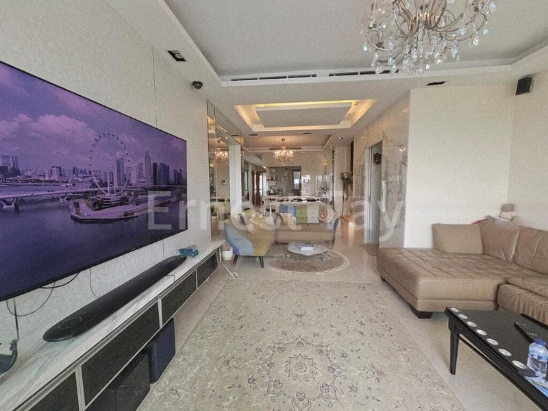 THE BERTH BY THE COVE 4