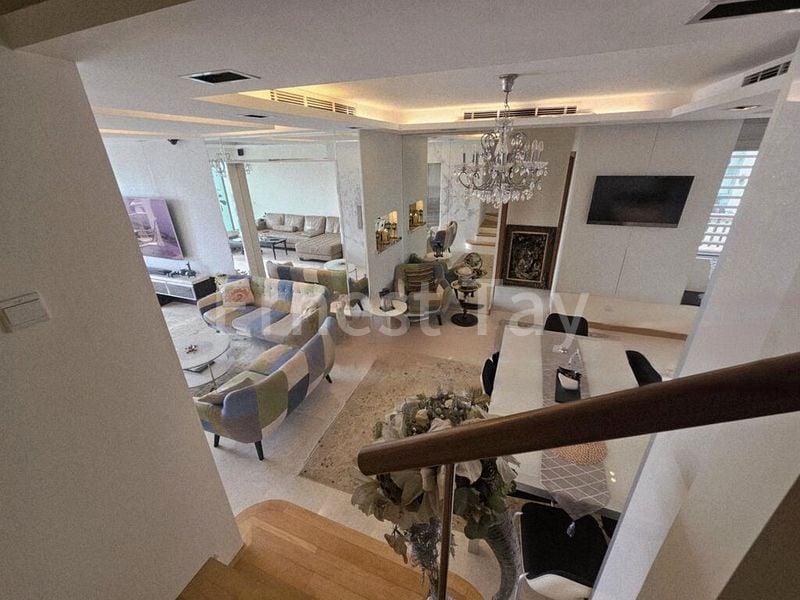 THE BERTH BY THE COVE 7