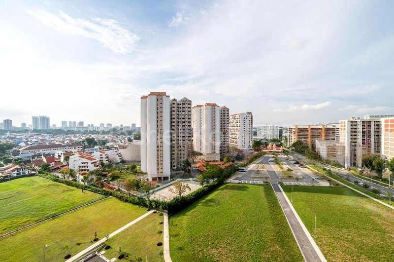 THE GARDEN RESIDENCES 7