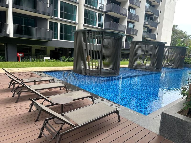 TREASURE AT TAMPINES 10