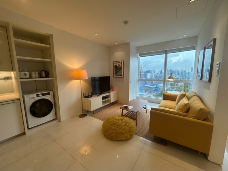 HIGH STREET CENTRE 18