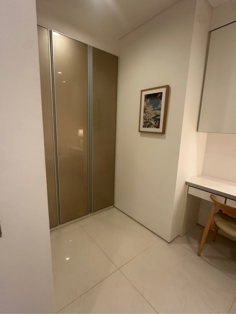 HIGH STREET CENTRE 8