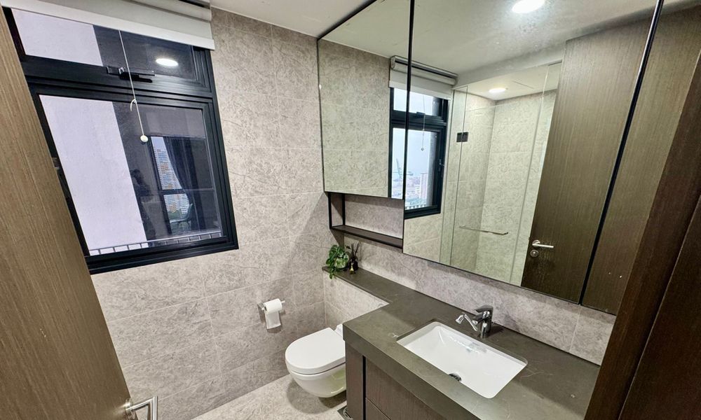 AVENUE SOUTH RESIDENCE 5