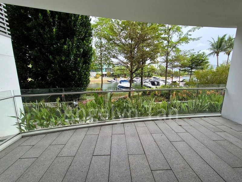 THE COAST AT SENTOSA COVE 13