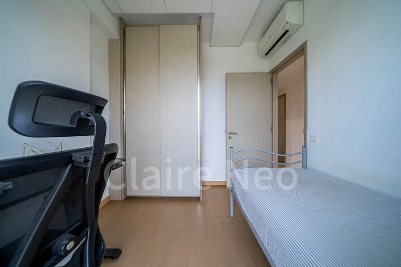 TREASURE AT TAMPINES 11