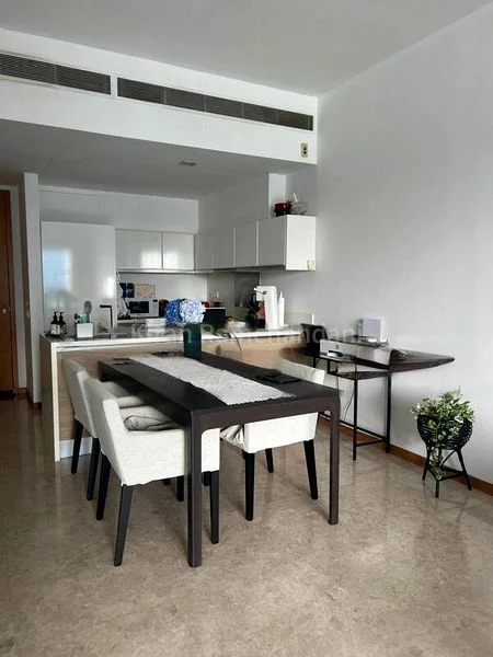 MARINA BAY RESIDENCES 4