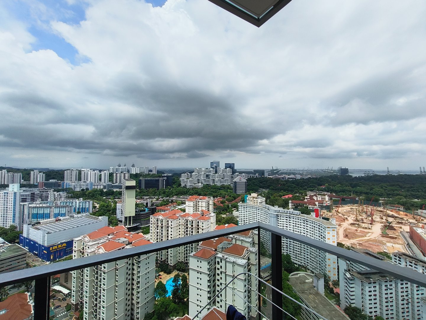 STIRLING RESIDENCES 4