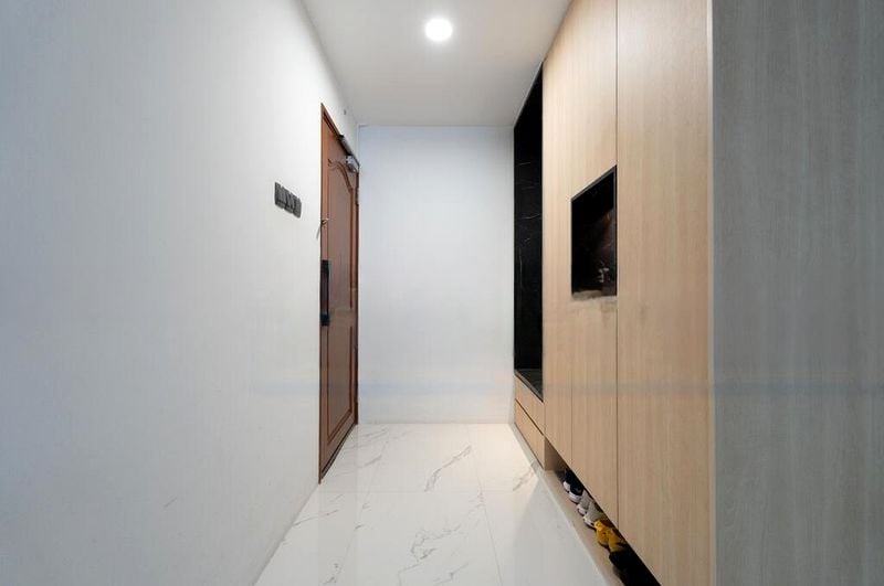 HILLSIDE MANSIONS 14