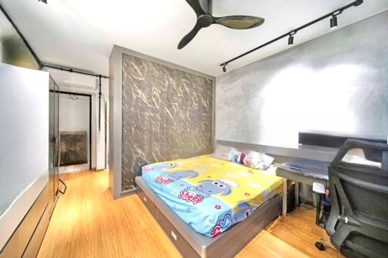 GEYLANG EAST AVE 1 8